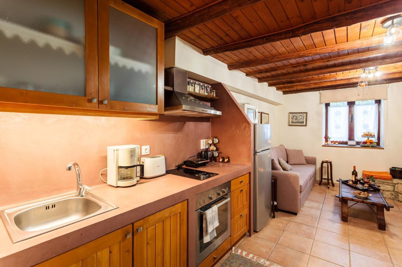 Petalidi Olive Garden Stone House Near The Beach Экстерьер фото