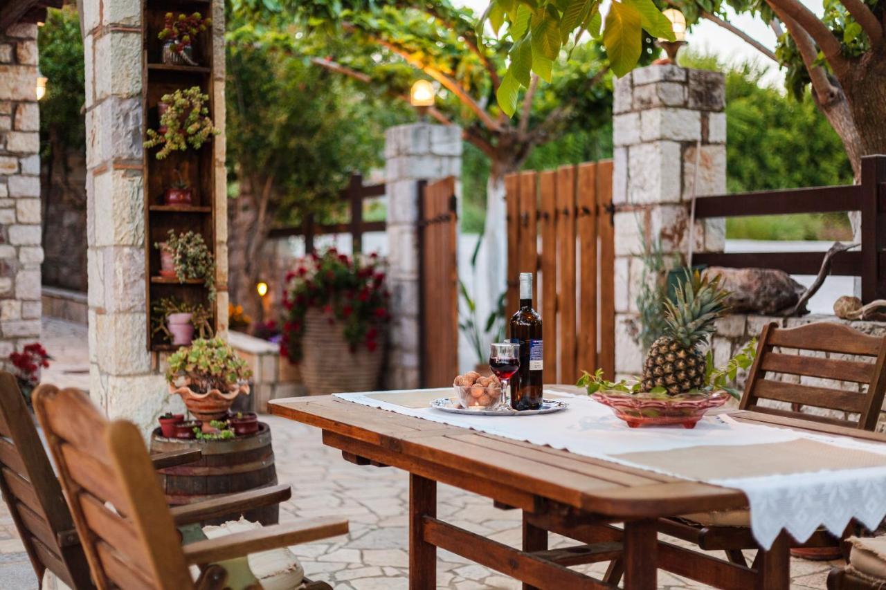 Petalidi Olive Garden Stone House Near The Beach Экстерьер фото
